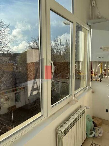 Apartament 2 camere Baba Novac 44 mp , 2 boxe si gradina proprie