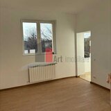 Apartament 2 camere Baba Novac 44 mp , 2 boxe si gradina proprie